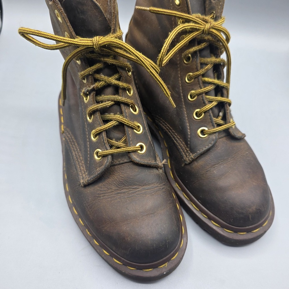 Vtg Dr Martens Boots UK 4 Womens 6 US Brown Leather 8 Eye Combat‎ England Mens 5 - Picture 2 of 16